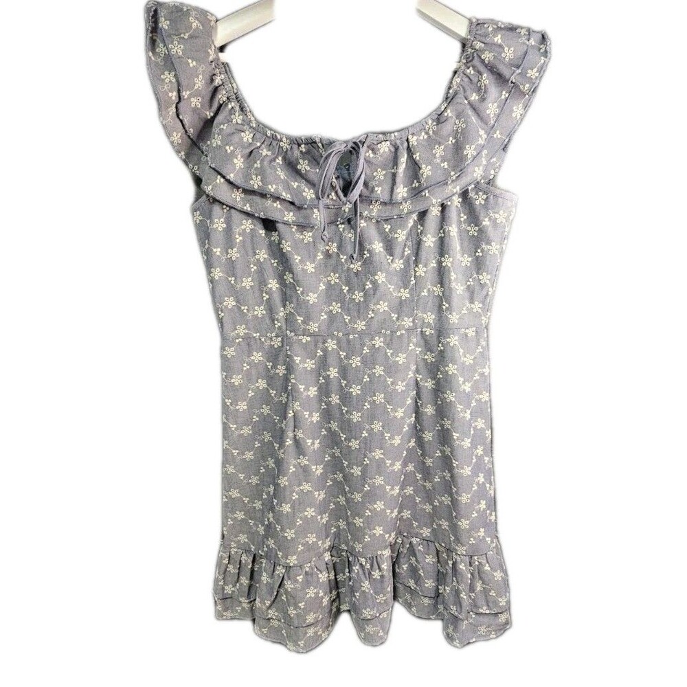 Chelsea & Violet Off Shoulder Chambray Embroidered Dress M Boho